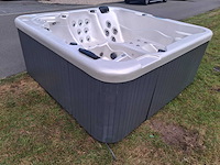 Spa net 5 persoons jacuzzi en buitenspa - afbeelding 11 van  19