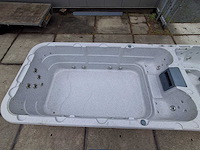 Spa power 15 persoons dubbele cabine zwemspa, jacuzzi en buitenspa - afbeelding 52 van  54