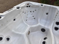 Spa power 6 persoons jacuzzi en buitenspa - afbeelding 2 van  31