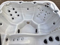 Spa power 6 persoons jacuzzi en buitenspa - afbeelding 5 van  31