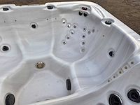 Spa power 6 persoons jacuzzi en buitenspa - afbeelding 6 van  31