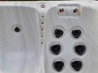 Spa power 6 persoons jacuzzi en buitenspa - afbeelding 26 van  31