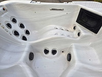 Spa power 6 persoons jacuzzi en buitenspa - afbeelding 16 van  31