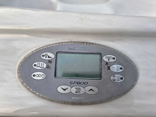 Spa power 6 persoons jacuzzi en buitenspa - afbeelding 29 van  31