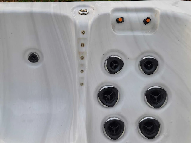 Spa power 6 persoons jacuzzi en buitenspa - afbeelding 25 van  31