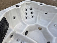 Spa power 6 persoons jacuzzi en buitenspa - afbeelding 8 van  31