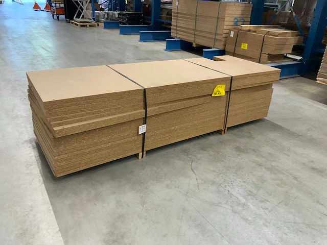 Spaanplaat 2380x800x30mm (20x) - afbeelding 1 van  7