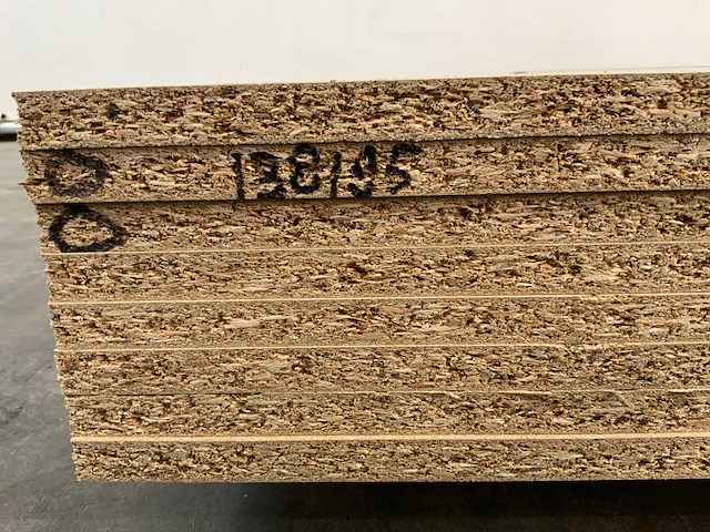 Spaanplaat 2750x1305x18mm (8x) - afbeelding 7 van  7