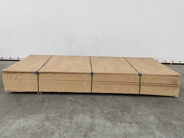 Spaanplaat 3060x1300x18mm (23x) - afbeelding 2 van  8