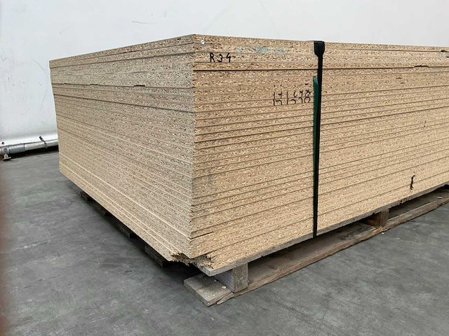 Spaanplaat 3060x1305x18mm (33x) - afbeelding 4 van  5