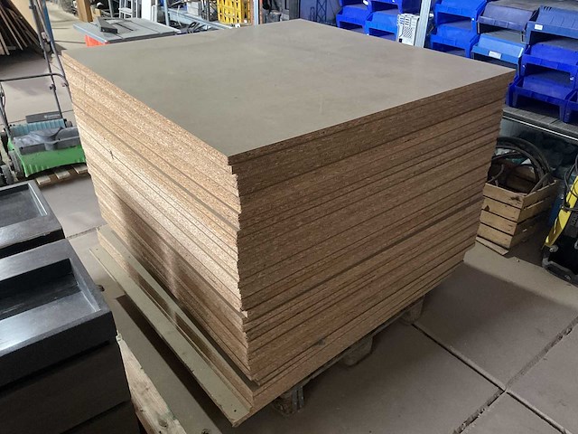 Spaanplaat (40x) - afbeelding 1 van  2