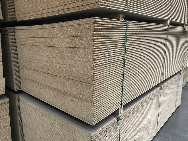 Spaanplaat groen 16.5mm 3050x1310mm 2tg (48x) - afbeelding 3 van  4