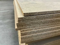 Spaanplaat kaal 2450x1225x18mm (42x) - afbeelding 3 van  6