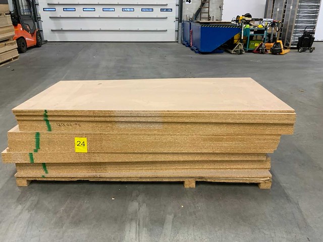 Spaanplaat kaal 2450x1225x18mm (42x) - afbeelding 2 van  7