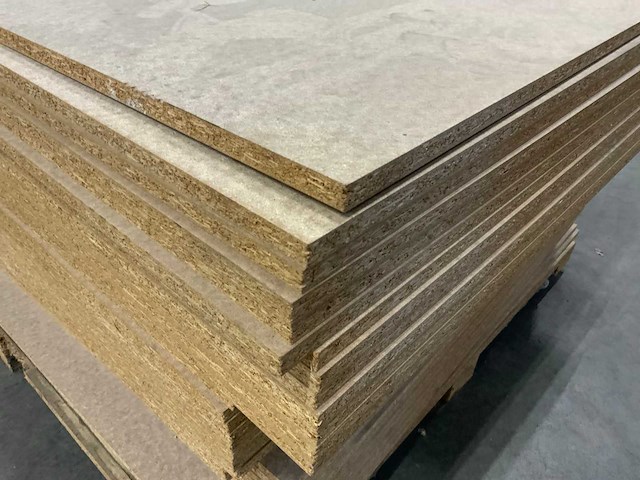 Spaanplaat kaal 2450x1225x18mm (42x) - afbeelding 5 van  7