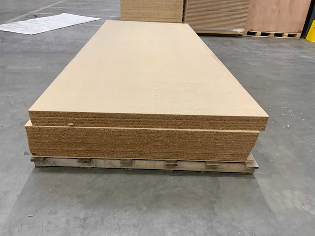 Spaanplaat kaal 3055x1250x18mm (17x) - afbeelding 8 van  8