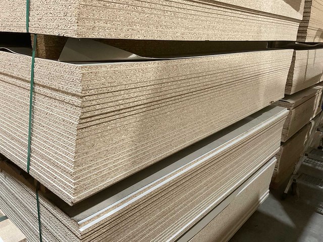 Spaanplaat kleur kokos 2100x1645x16mm (24x) - afbeelding 4 van  5