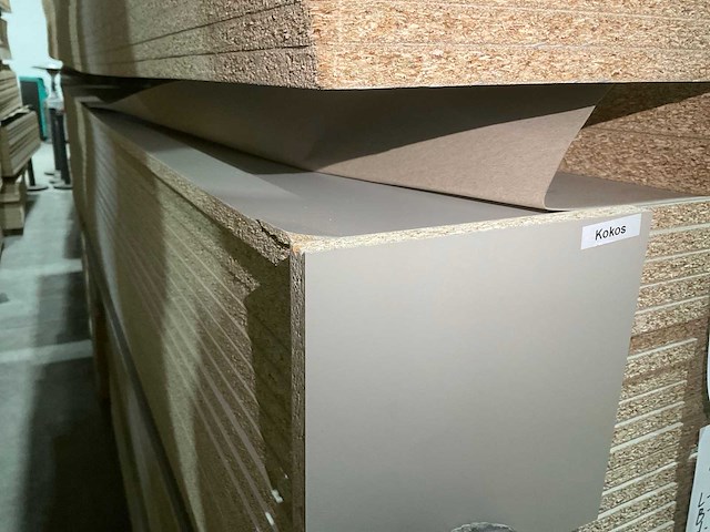 Spaanplaat kleur kokos 2100x1645x16mm (24x) - afbeelding 1 van  2