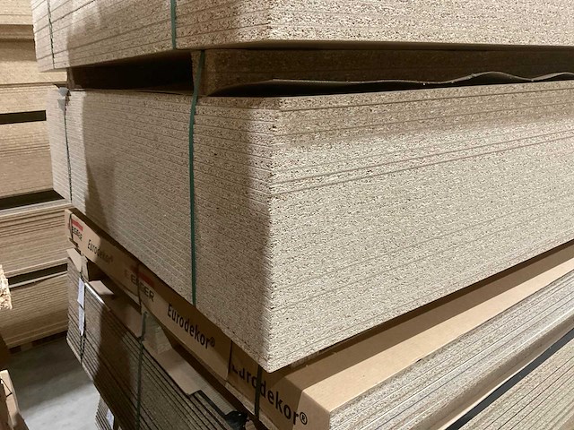 Spaanplaat kleur leem 2100x1645x16mm (24x) - afbeelding 2 van  3