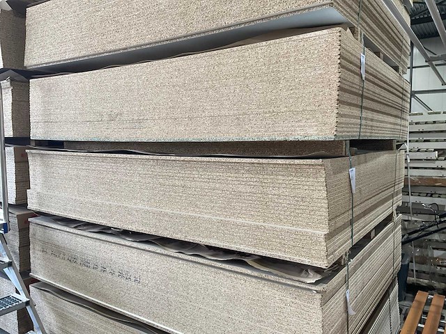 Spaanplaat kleur wit 2100x1645x16mm (24x) - afbeelding 2 van  4