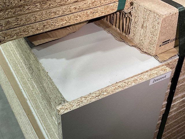 Spaanplaat kleur zeezout 2070x1940x16mm (24x) - afbeelding 1 van  5