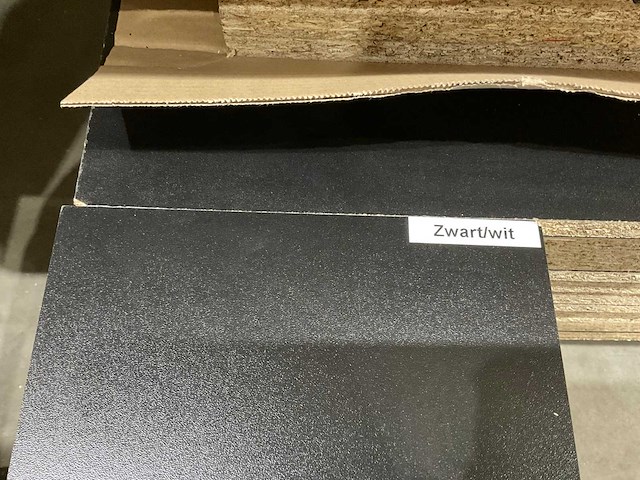 Spaanplaat kleur zwart-wit 2070x1645x16mm (24x) - afbeelding 6 van  6