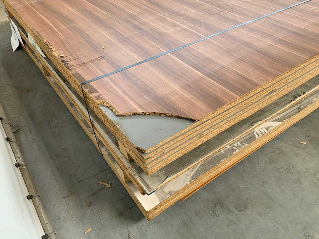 Spaanplaat mix 2800x2070mm (14x) - afbeelding 1 van  1
