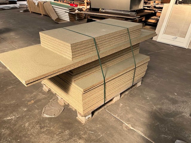 Spaanplaten (28x) - afbeelding 1 van  2