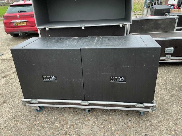 Space equipment line arraysysteem - afbeelding 2 van  12