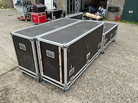 Space equipment line arraysysteem - afbeelding 7 van  12