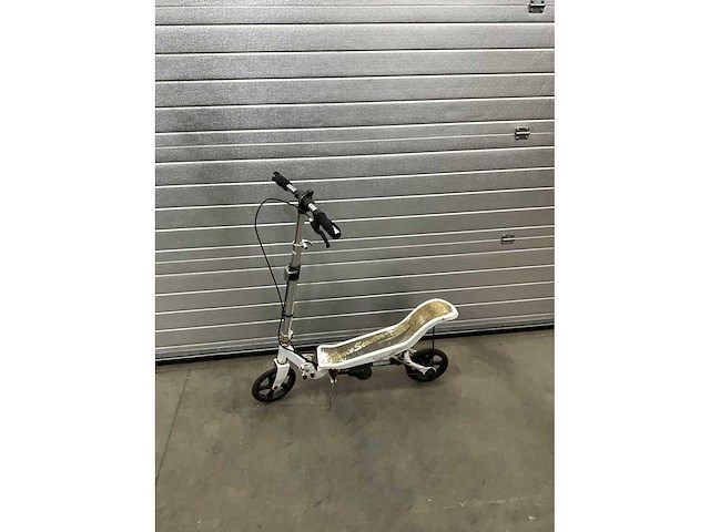 Space scooter - afbeelding 2 van  7