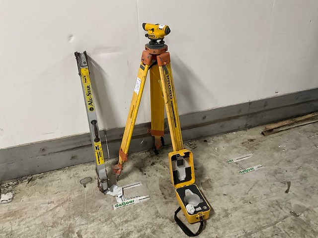 Spactra al124 waterpasinstrument / kijker met meetlat - afbeelding 9 van  12