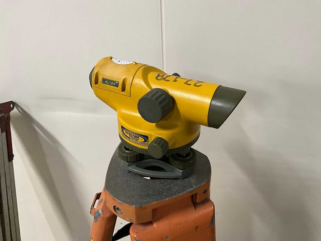 Spactra al124 waterpasinstrument / kijker met meetlat - afbeelding 12 van  14