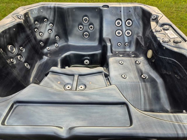 Spalife 6 persoons jacuzzi en buitenspa - afbeelding 6 van  18