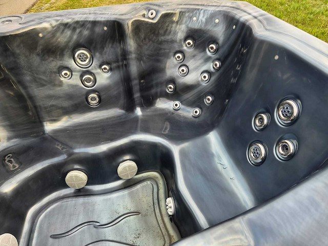 Spalife 6 persoons jacuzzi en buitenspa - afbeelding 10 van  18