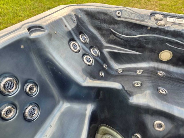 Spalife 6 persoons jacuzzi en buitenspa - afbeelding 10 van  30