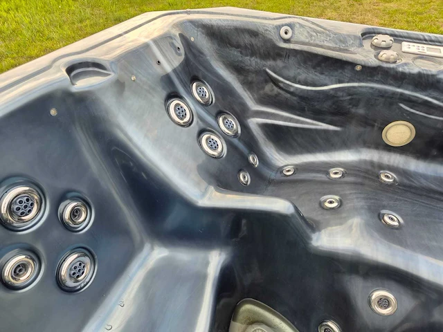 Spalife 6 persoons jacuzzi en buitenspa - afbeelding 23 van  30