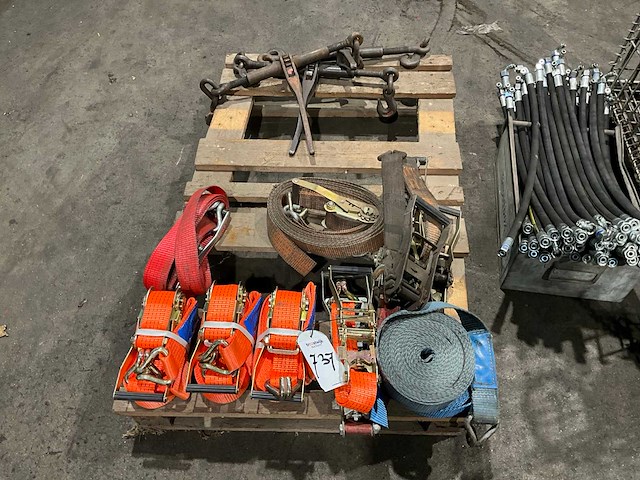 Spanbanden + spankettingen - afbeelding 1 van  4