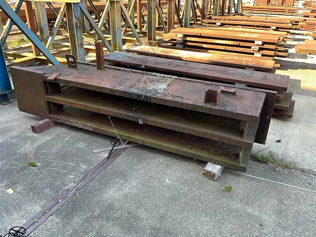 Spanblokken en spanplaten - afbeelding 11 van  11