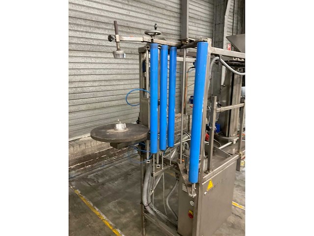 Spang & brands - fh210l - crop sorting and processing machine - 1994 - afbeelding 6 van  11