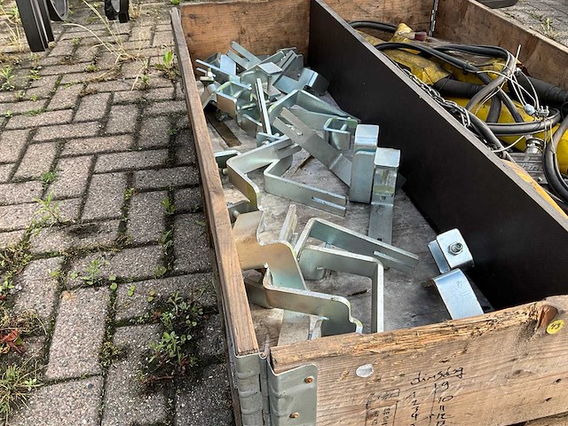 Spanningrail voor bovenloop halkraan (c) - afbeelding 1 van  1