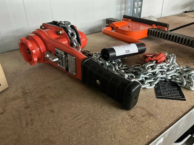 Spanratel en 1 krik - afbeelding 3 van  5