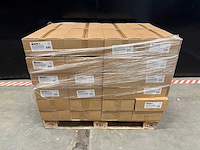 Spar - colour - waspods (7680x)