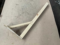 Spare winch bracket - afbeelding 2 van  3