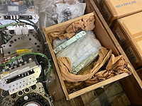 Spareparts - afbeelding 3 van  4