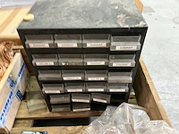 Spareparts - afbeelding 4 van  4