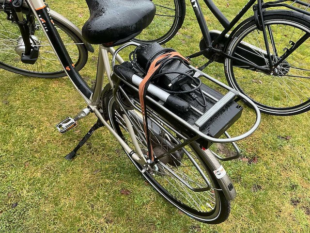 Sparta en spirit elektrische fiets en normale fiets (2x) - afbeelding 3 van  7