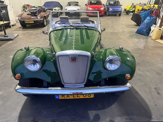 Spartan - mk2 - oldtimer - afbeelding 16 van  21