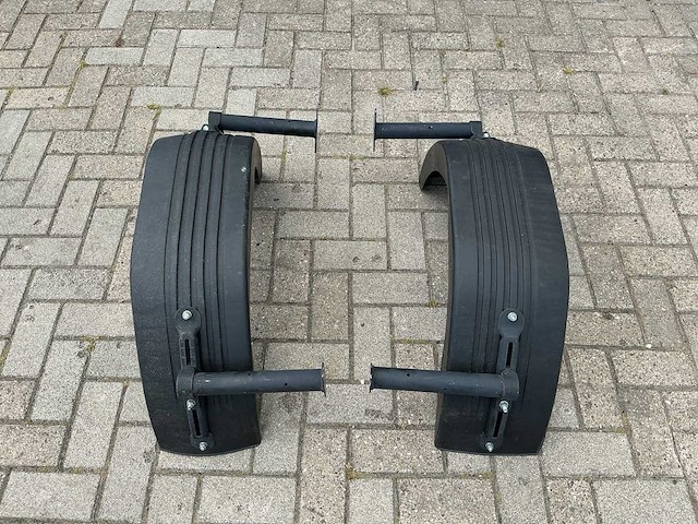 Spatbordset | aanhangwagen - afbeelding 1 van  6