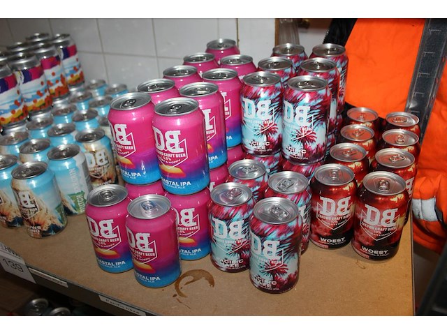 Speciaal bieren dutch bargain. ruim 80 blikken. - afbeelding 2 van  2